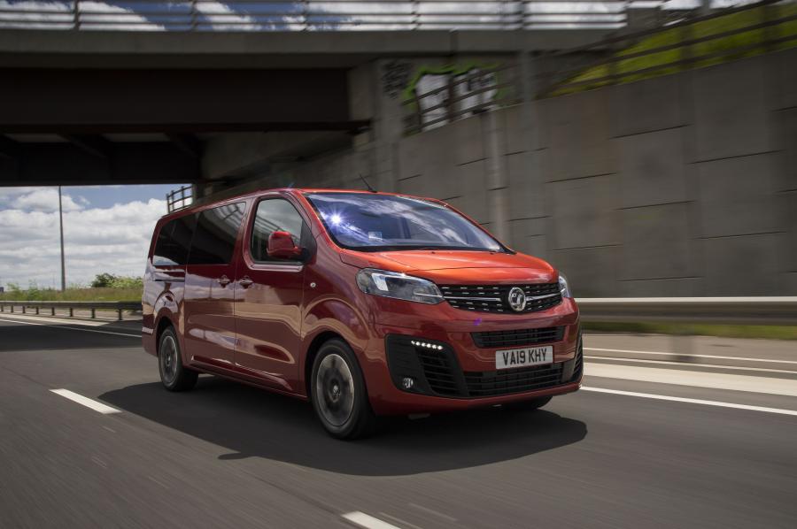 Vauxhall Vivaro Life 2019 года  (фото 12 из 28)